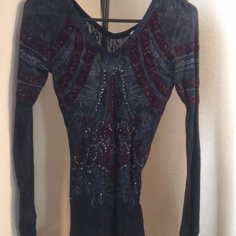 BEAUTIFUL. Miss Me top😍